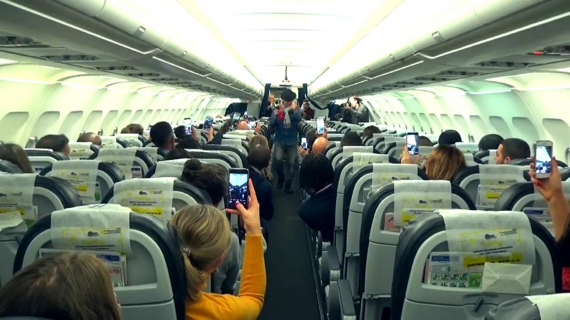 Zdob și Zdub la înălțime Zdob și Zdub la înălțime